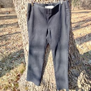 ⬇️ Price Drop!⬇️Soft Surroundings Pull up Denim jean in size PM